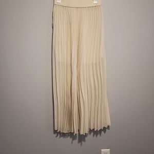Pleated Maxi Skirt